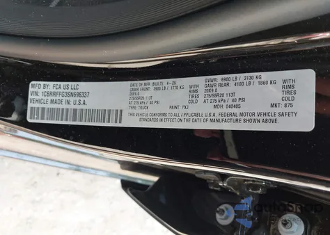 2025 Ram 1500 Big Horn 4X4 5'7 Box z USA, uszkodzony, nr VIN 1C6RRFFG3SN696337